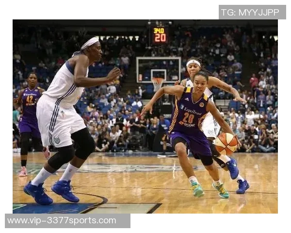 WNBA激战银星对决风暴谁能在季后赛中脱颖而出争夺荣耀 WNBA激战银星对决风暴谁能在季后赛中脱颖而出争夺荣耀